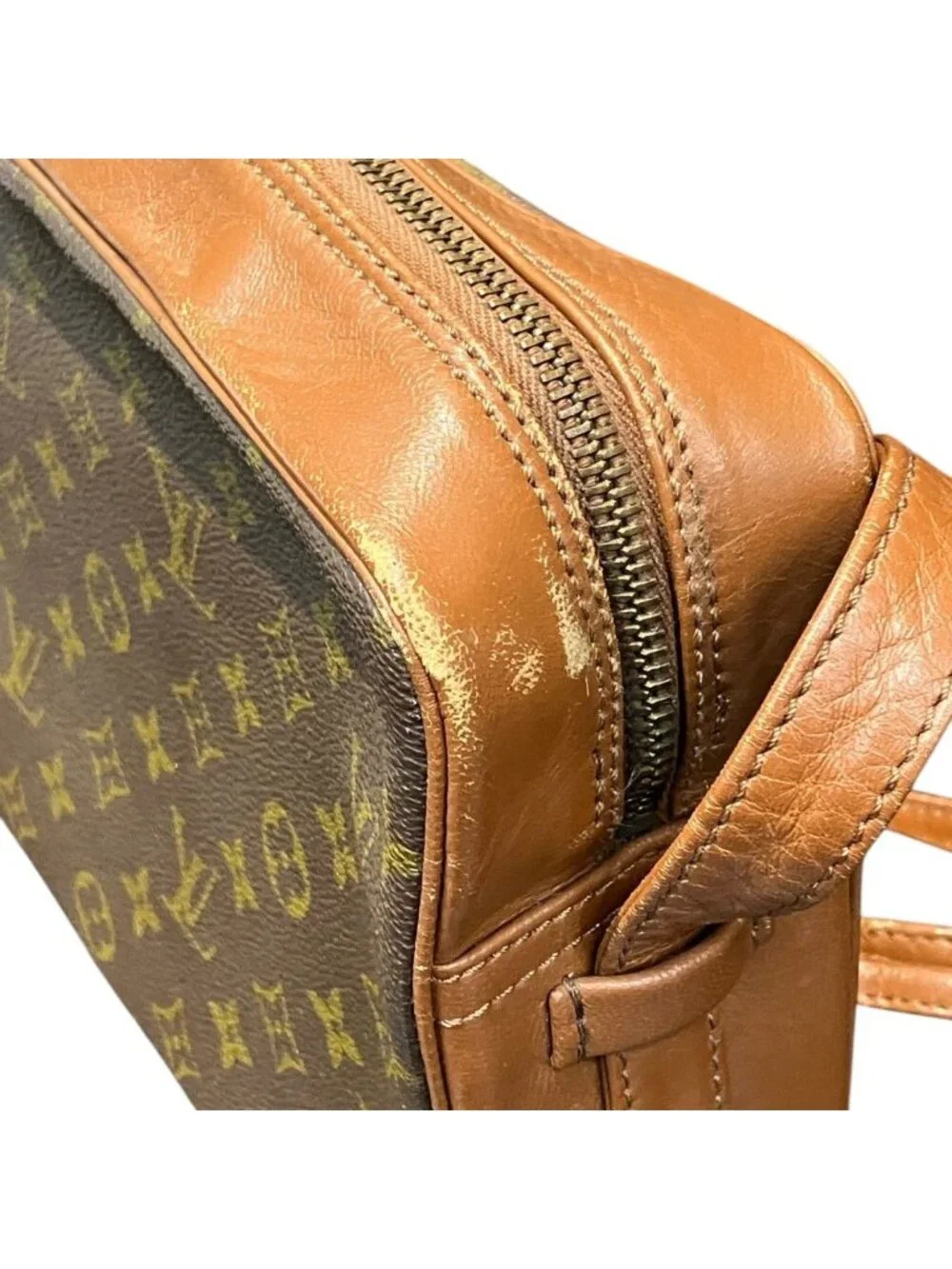 Louis Vuitton Sac Bandouliere 30 Monogram Shoulder Bag Canvas